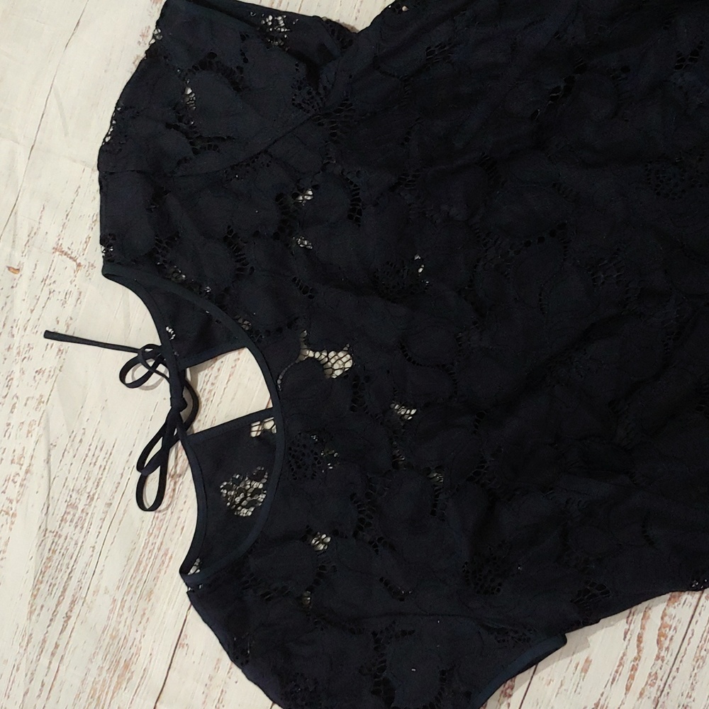 LOFT BLACK LACE DRESS‎ - Picture 2 of 8